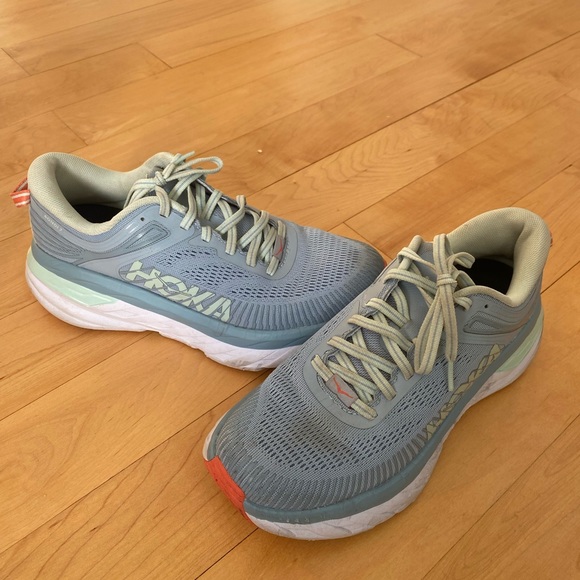 COPY - Hoka Bondi 7’s blue fog - Picture 3 of 5